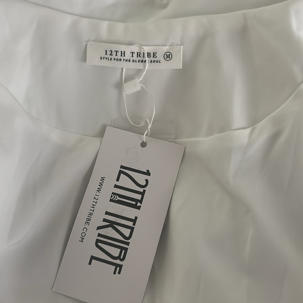 THE 12th Tribe White Blazer - Picture 9 of 11